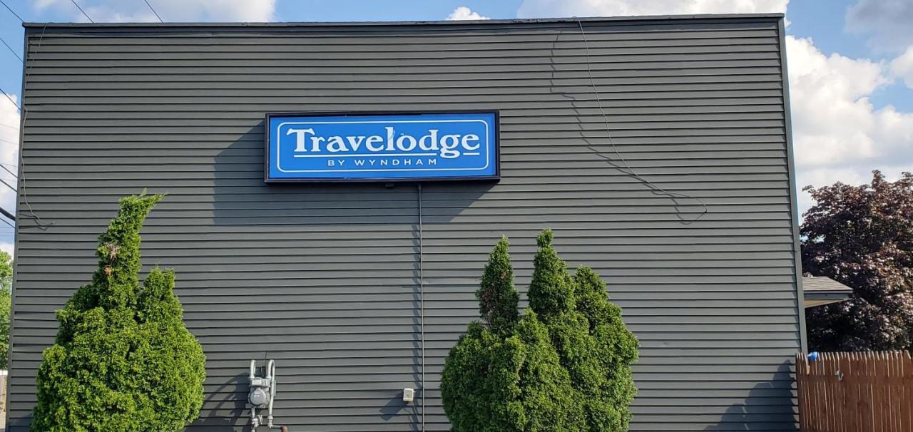 Travelodge By Wyndham Livonia Canton Novi Detroit Area Exterior foto